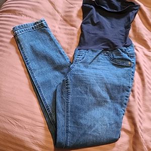 Maternity jeans